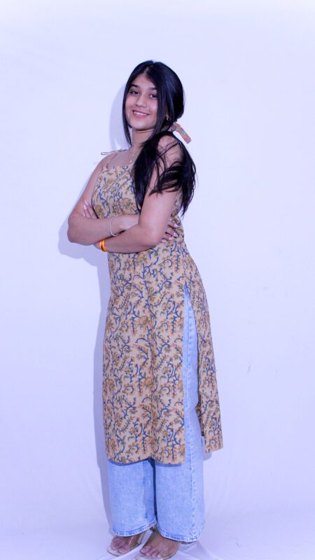 PIYA STRAP KURTI